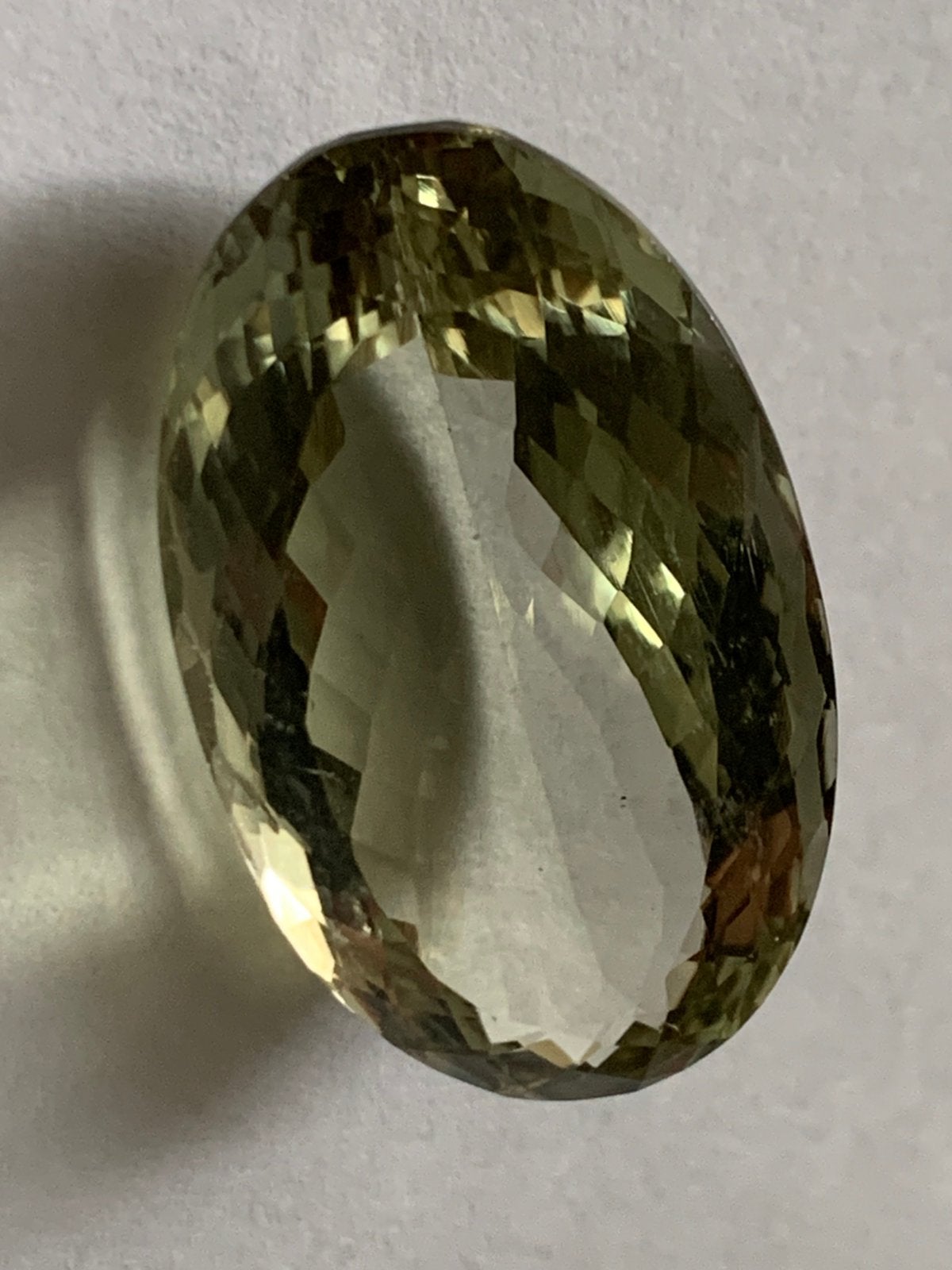 Prachtige prasiolite edelsteen 35,57 crt met certificaat, Ophalen of Verzenden, Zo goed als nieuw