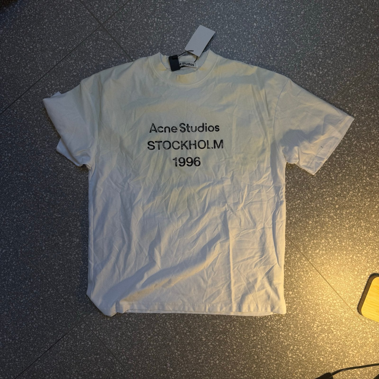 Acne Studios Stockholm 1996 T-shirt - Maat L, Ophalen of Verzenden, Zo goed als nieuw, Maat 52/54 (L), Wit