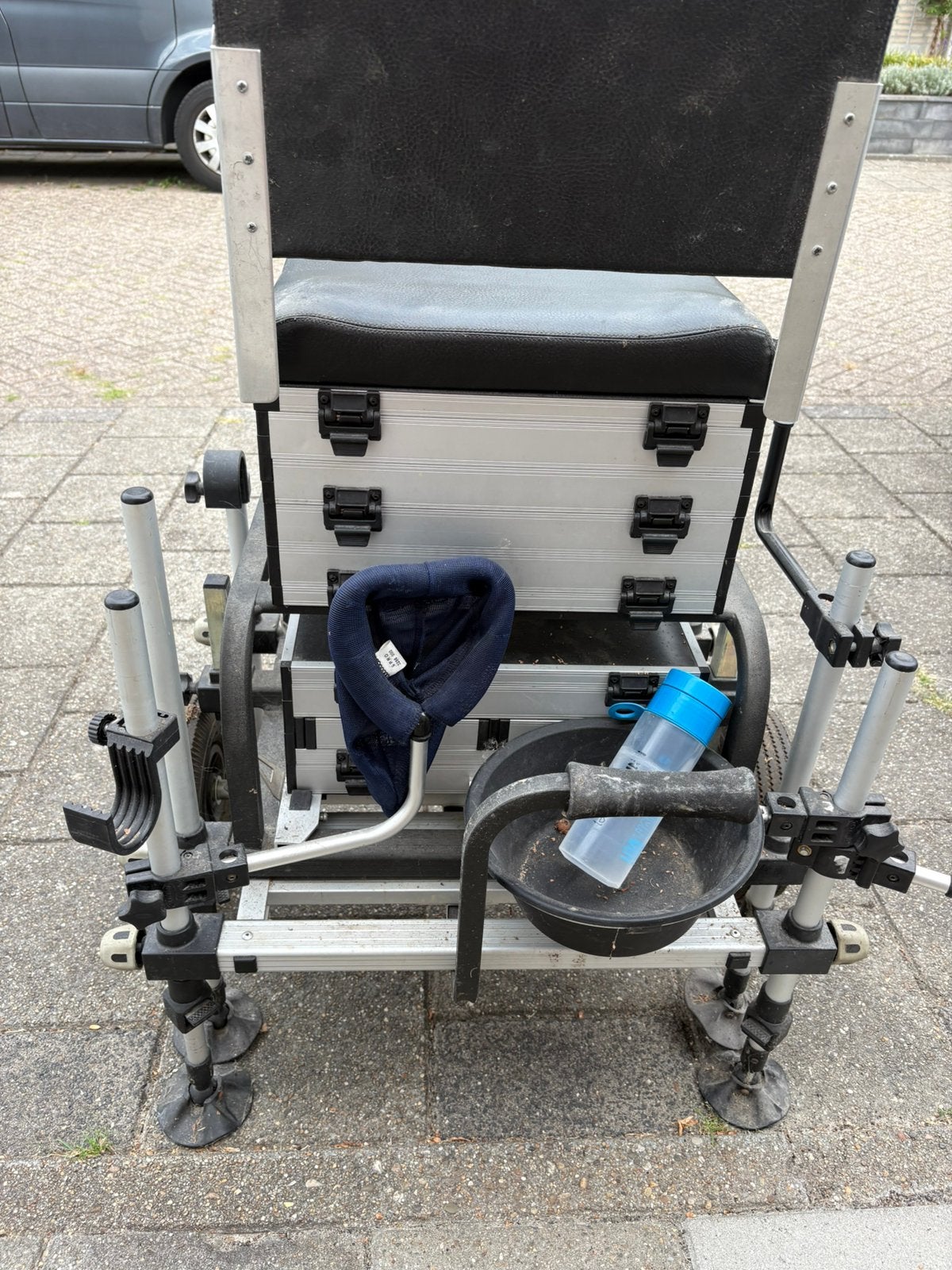 Complete visuitrusting, vaste stok, 3 hengels incl molens, Watersport en Boten, Hengelsport | Karpervissen, Ophalen, Gebruikt