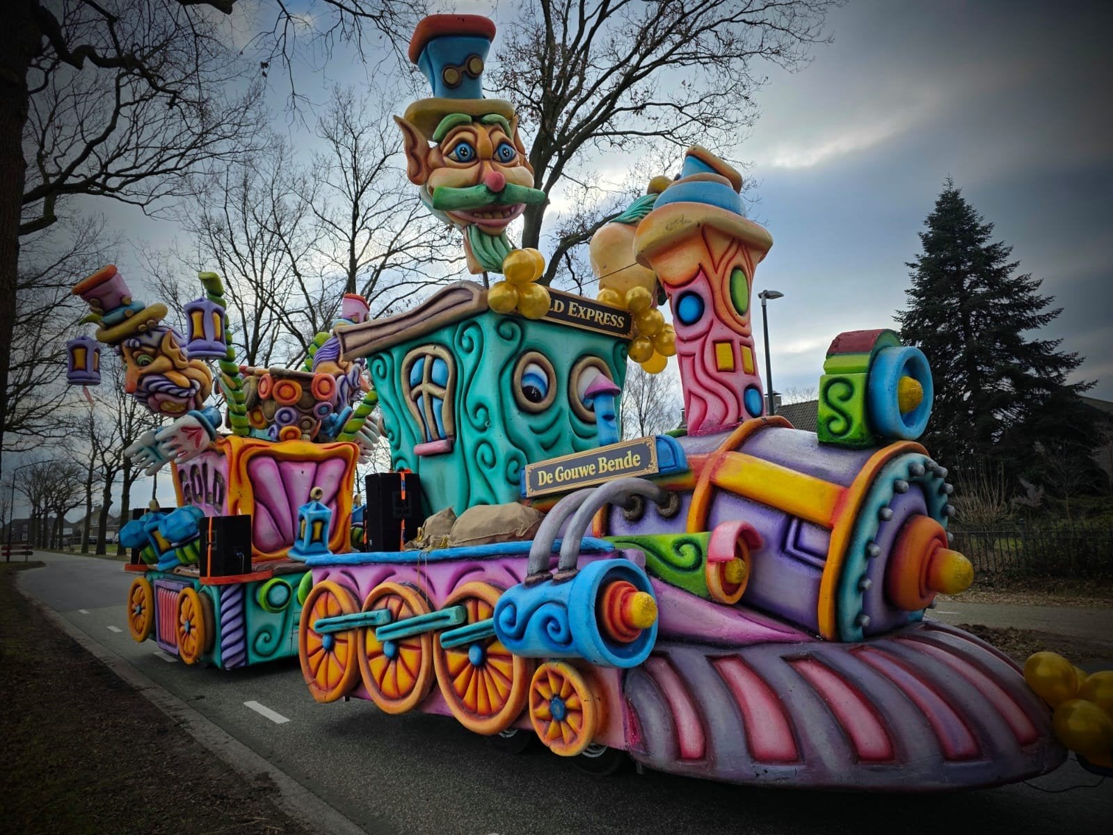 Carnavalswagen, Ophalen, Gebruikt, Feestartikel, Carnaval