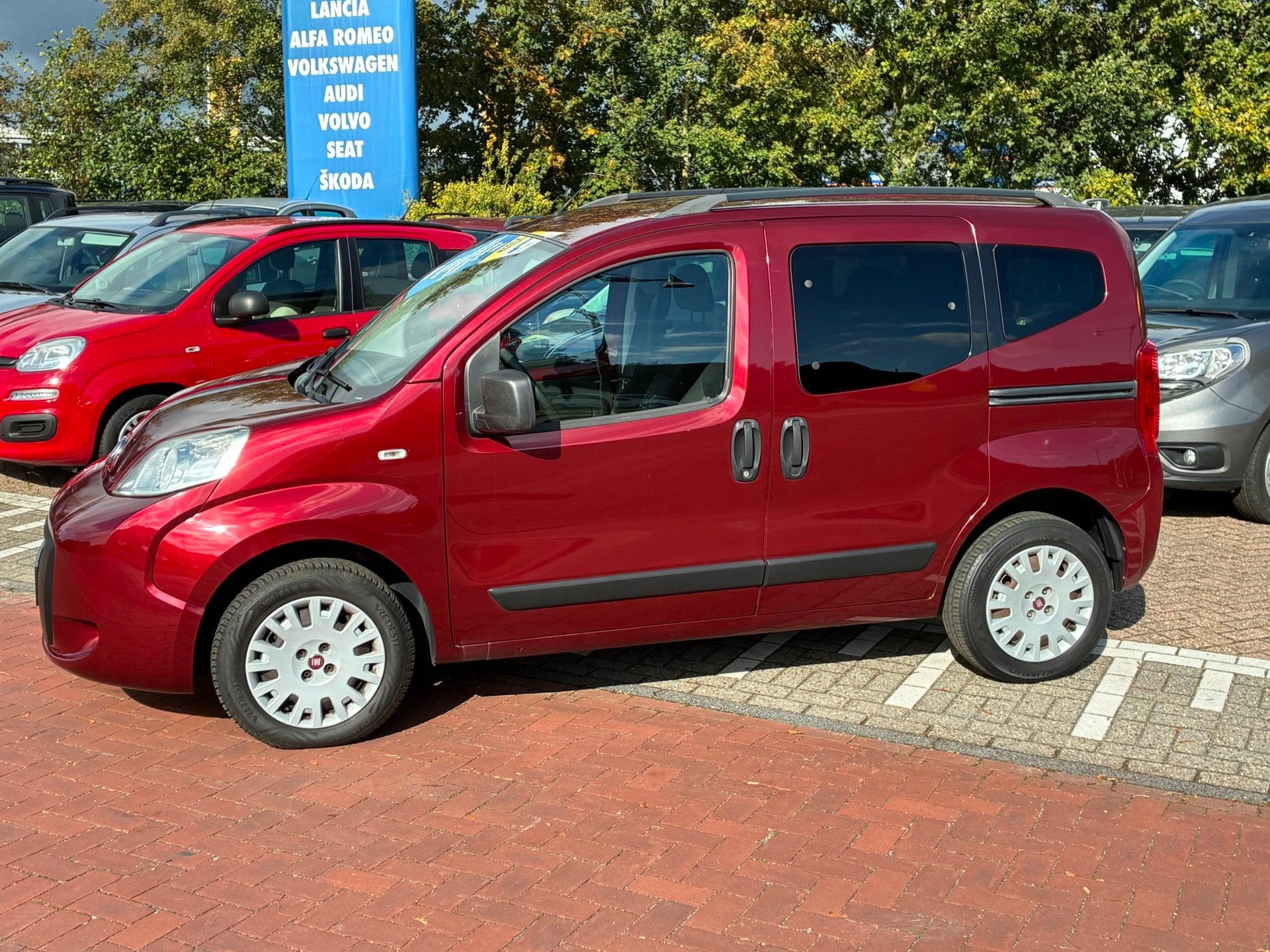 Fiat Qubo 1.4 Easy/ AIRCO/DAKRAIL/ ZEER NETTE STAAT, Auto's, Voorwielaandrijving, Stof, Euro 6, 4 cilinders