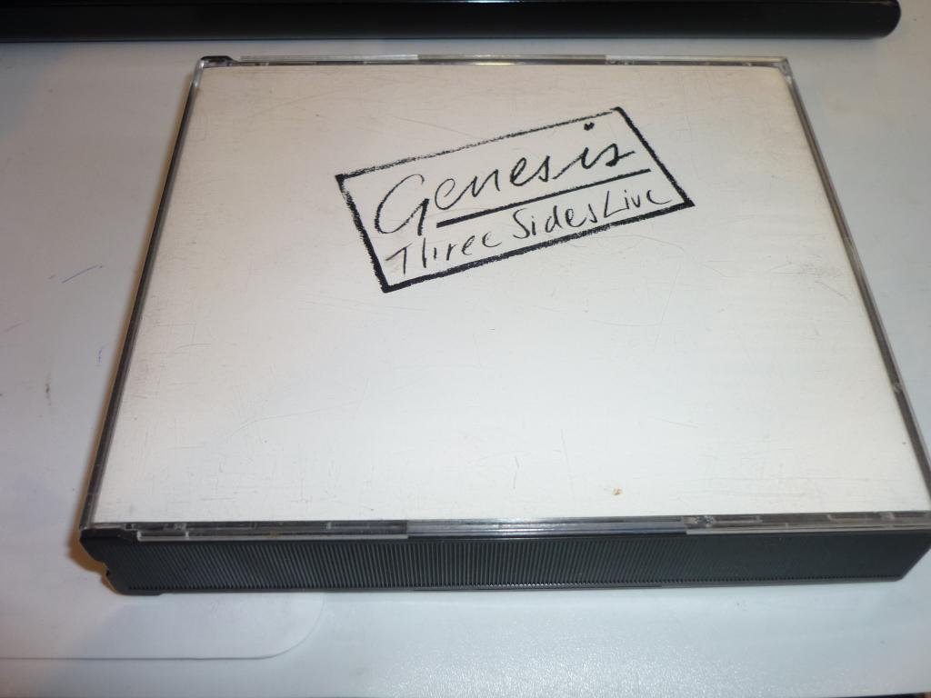 Genesis de cd boxset three sides live, Cd's en Dvd's, Verzenden, Zo goed als nieuw, Poprock