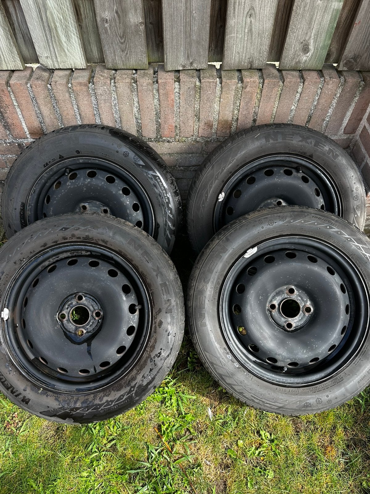 Stalen velgen met winterbanden, Auto diversen, Ophalen, Gebruikt