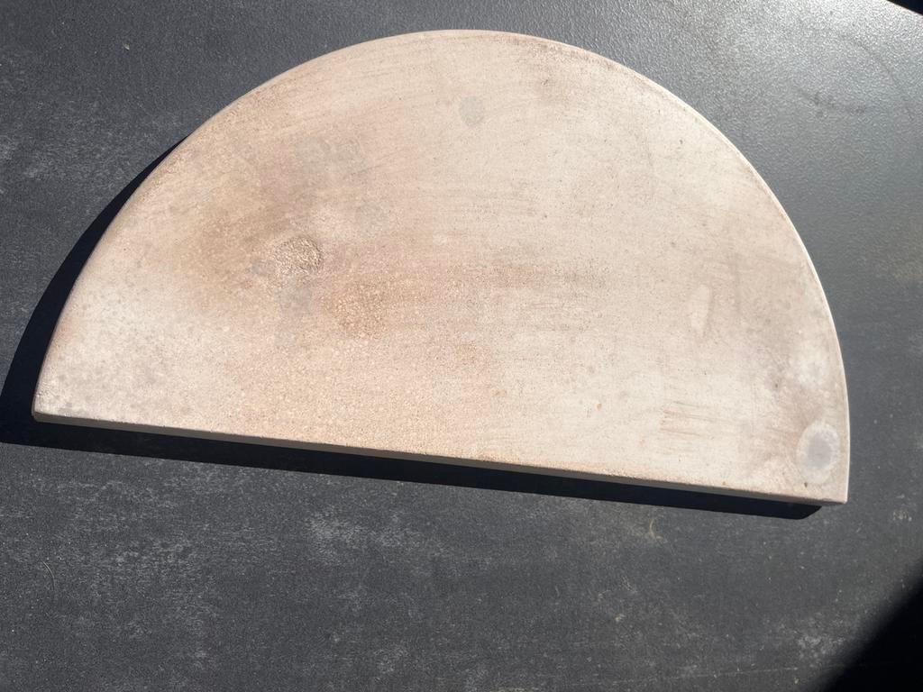 Big Green Egg half moon conveggtor stone Large, Tuin en Terras, Barbecue-accessoires, Ophalen, Zo goed als nieuw