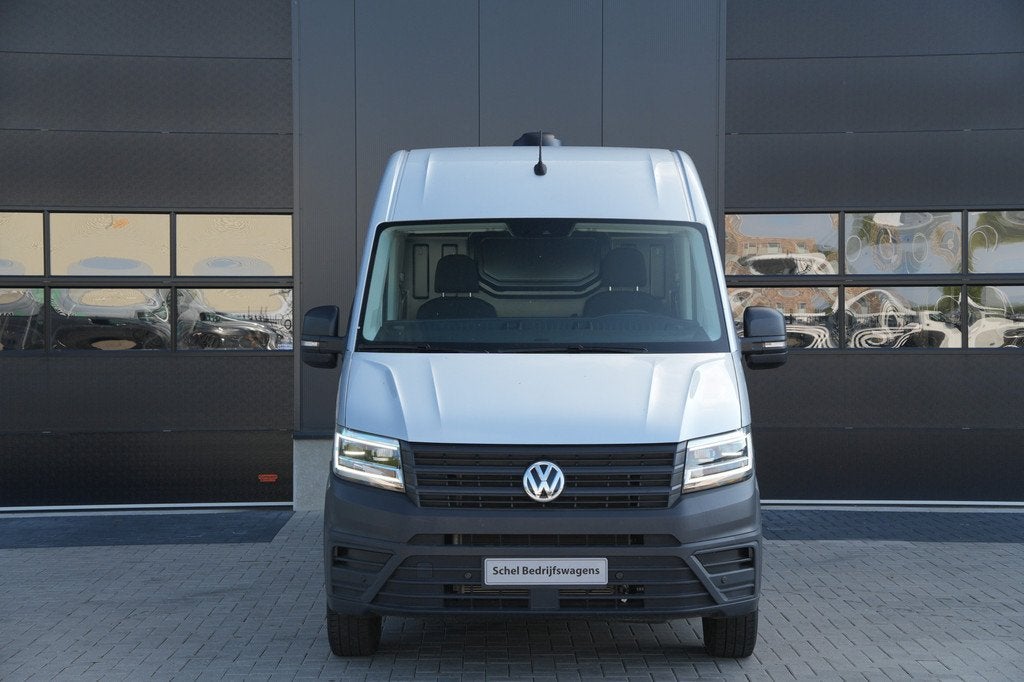 Volkswagen Crafter 35 2.0 TDI L4H3 140pk Automaat - ACC - LE, Stof, Gebruikt, 4 cilinders, Volkswagen