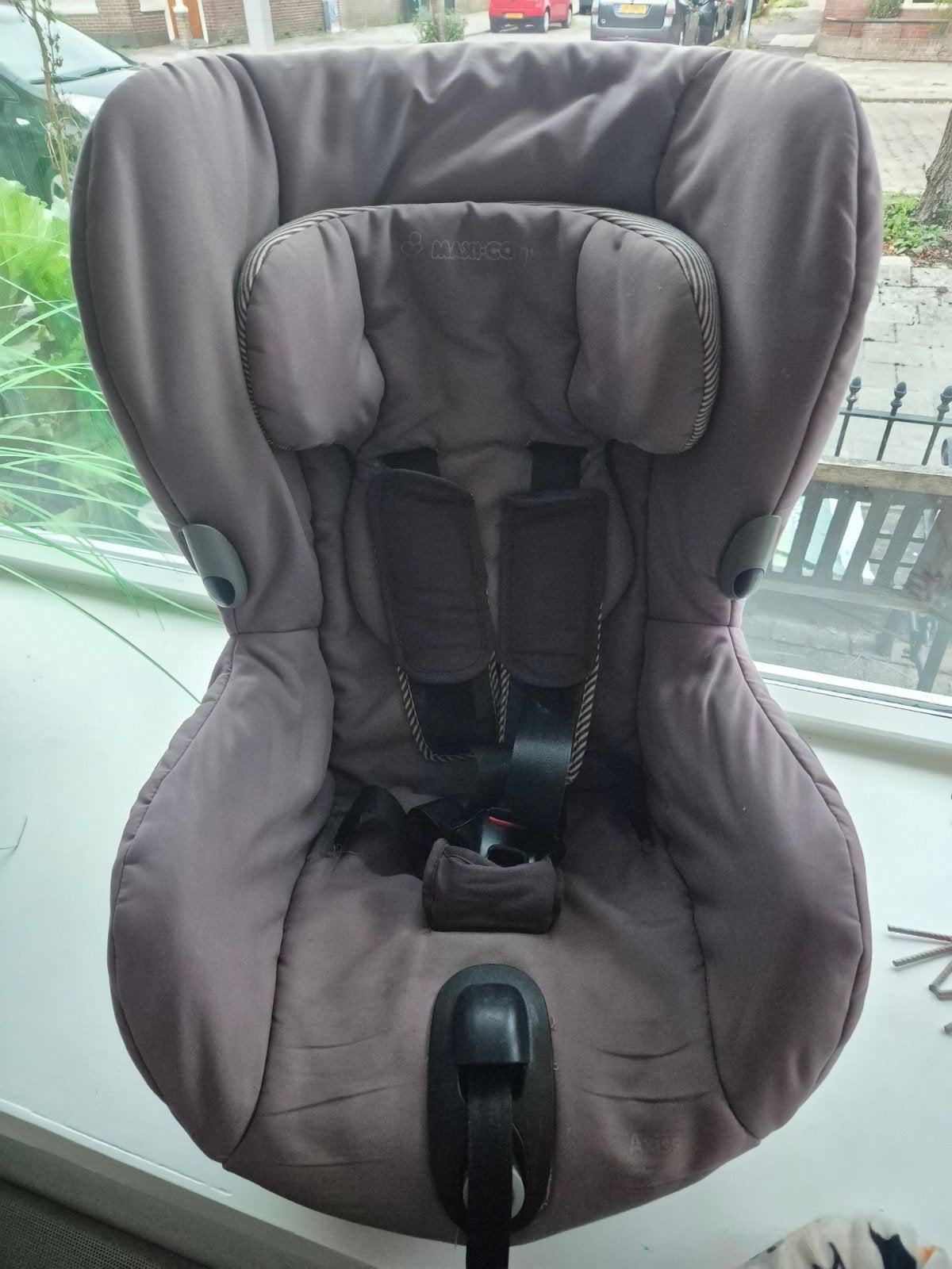 Maxi-Cosi axis autostoel - Gebruikt maar in goede staat, Ophalen, 9 t/m 18 kg, Zijbescherming, Maxi-Cosi
