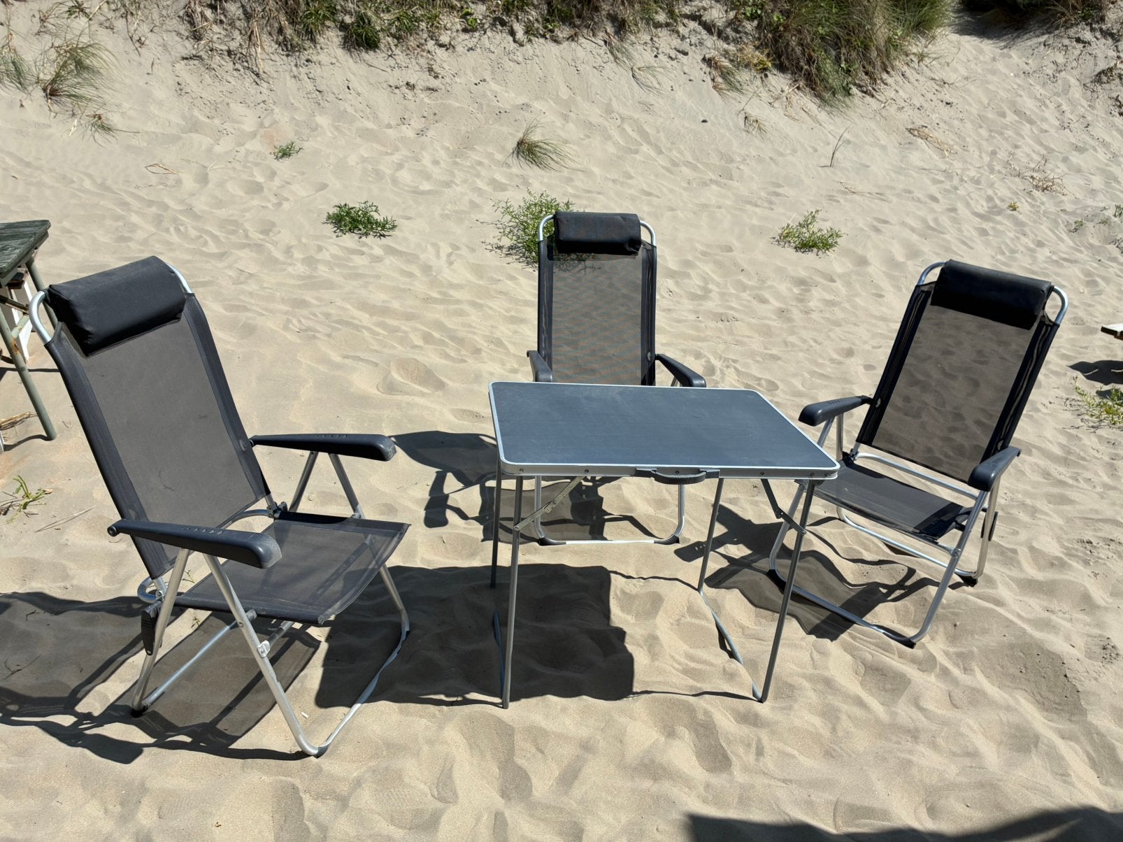 Campingtafel en stoelen (4x), Caravans en Kamperen, Ophalen, Gebruikt, Campingstoel