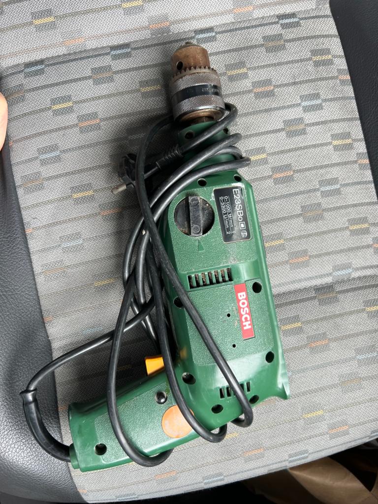 Bosch E23SBo Boormachine - Gebruikt, Gebruikt, Variabele snelheid, 400 tot 600 watt, Ophalen