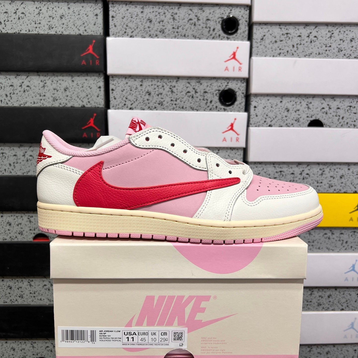 Nike Jordan 1 Travis Scott Shy Pink | Alle Kleuren | 36T/M47, Kleding | Dames, Schoenen, Ophalen of Verzenden, Nieuw, Overige kleuren