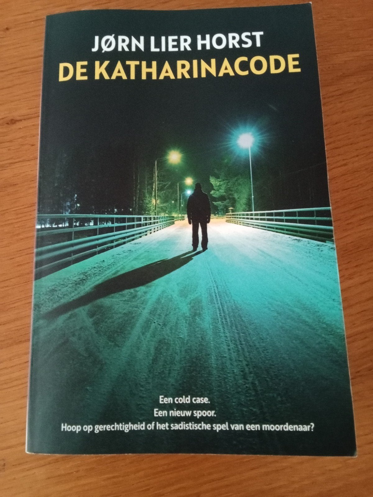 Jørn Lier Horst - De Katharinacode (Thriller), Jørn Lier Horst, Scandinavië, Ophalen of Verzenden, Zo goed als nieuw