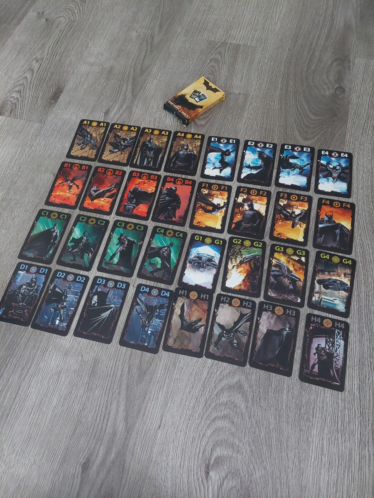 BATMAN, kwartetspel, Verzenden, Superheld, Zo goed als nieuw, Boek of Spel