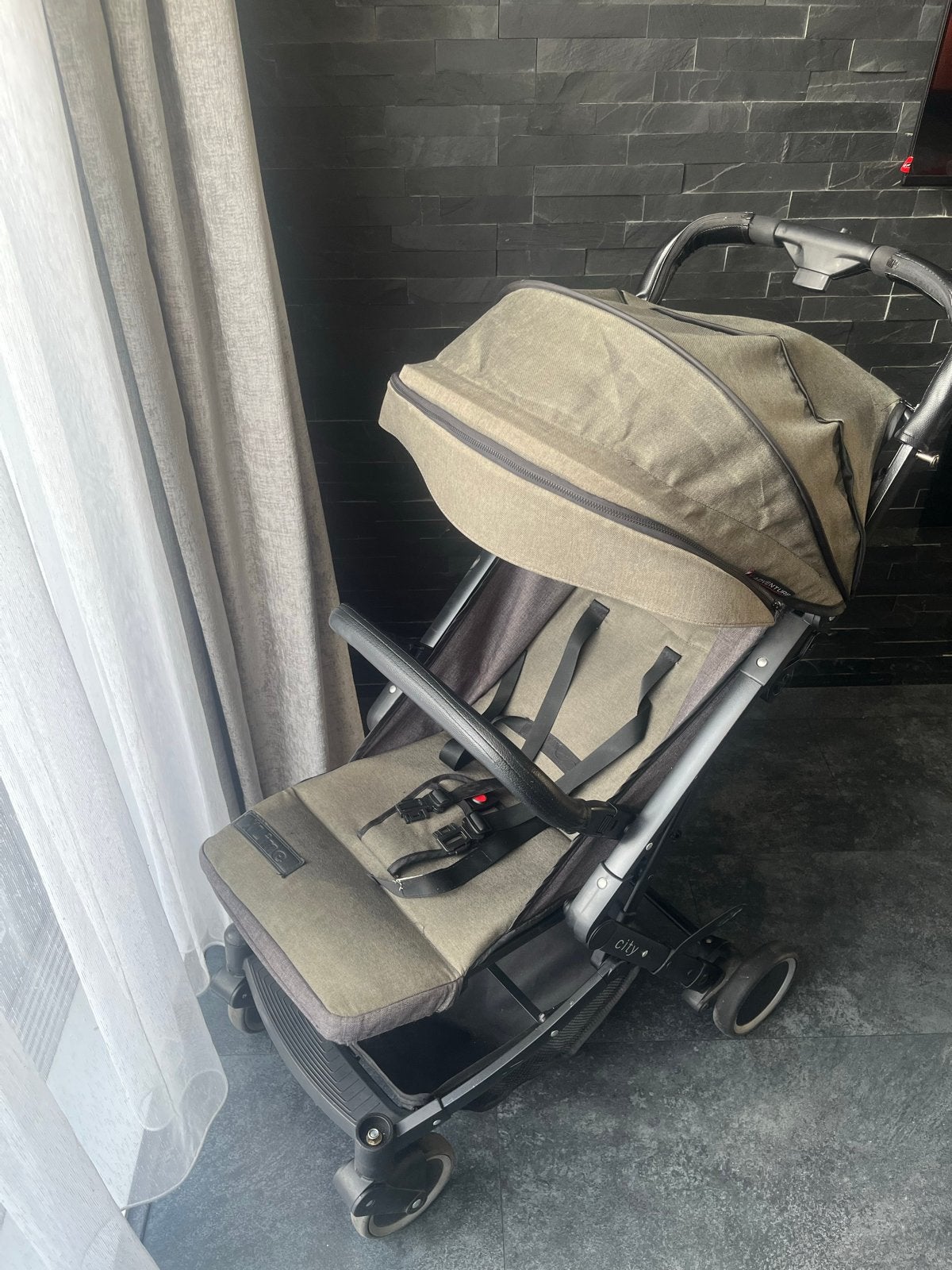 City xline Buggy - reis wieg, Ophalen of Verzenden, Zo goed als nieuw, Quinny, Verstelbare rugleuning