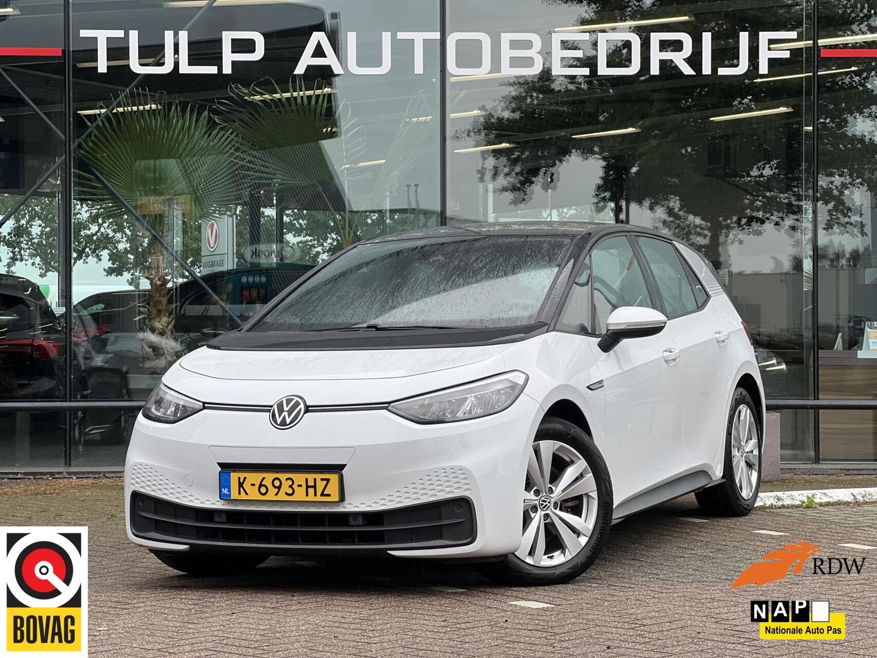Volkswagen ID.3 Life 58 kWh Clima Cruise LED PDC NAP BTW, Auto's, Automaat, Gebruikt, ID.3, Wit