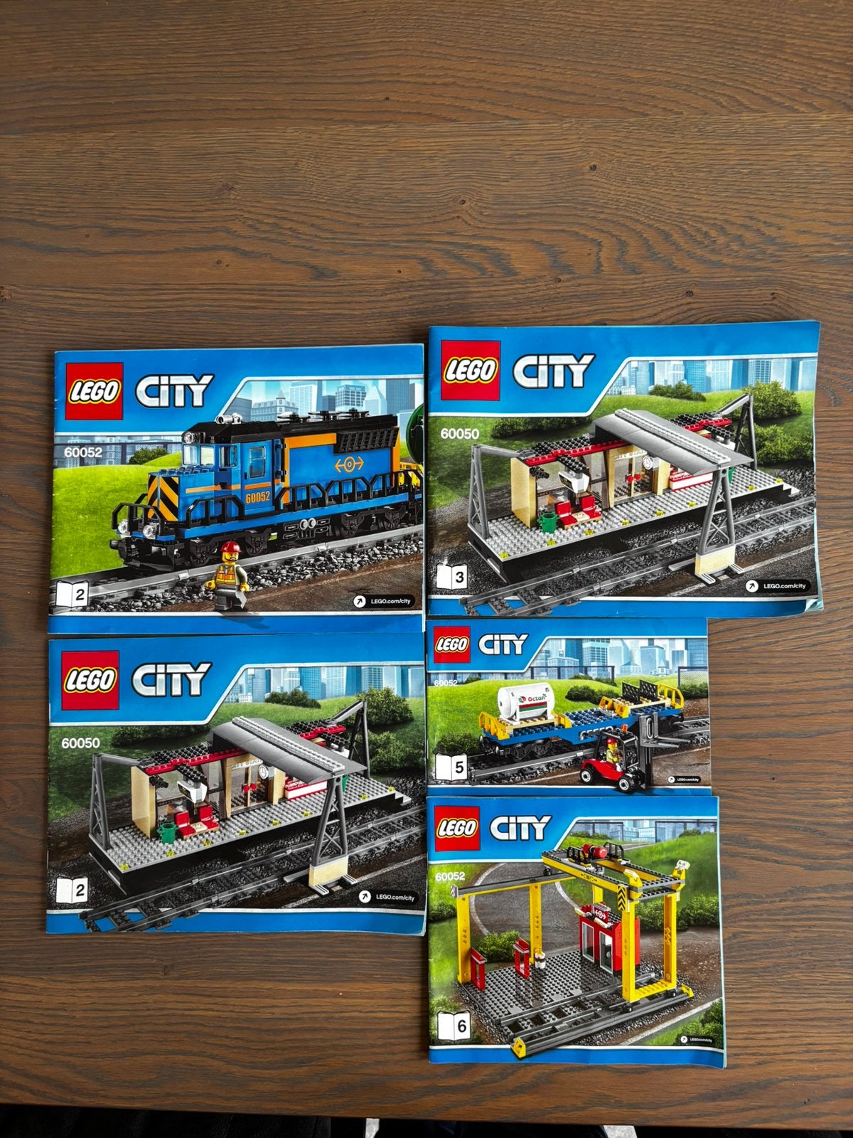 Lego vachttrein 60052, Ophalen of Verzenden, Zo goed als nieuw