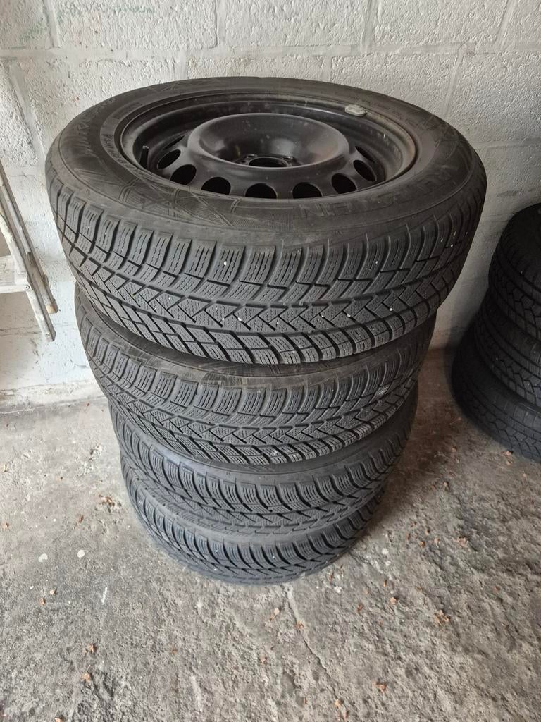 Vredestein wintrac pro Winterbanden met velgen 215/65 R17, Auto-onderdelen, Banden en Velgen, Ophalen, Banden en Velgen, 17 inch
