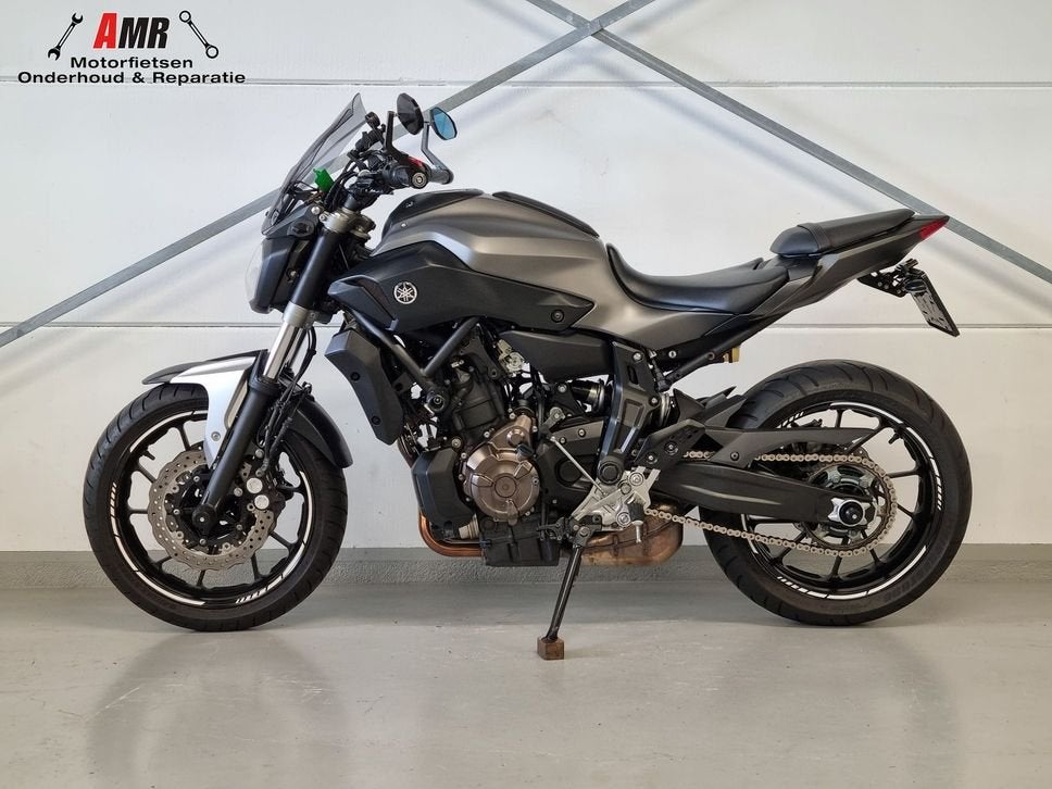 YAMAHA MT 07 ABS (bj 2015), Motoren, 2 cilinders, Bedrijf, Onbekend, YAMAHA