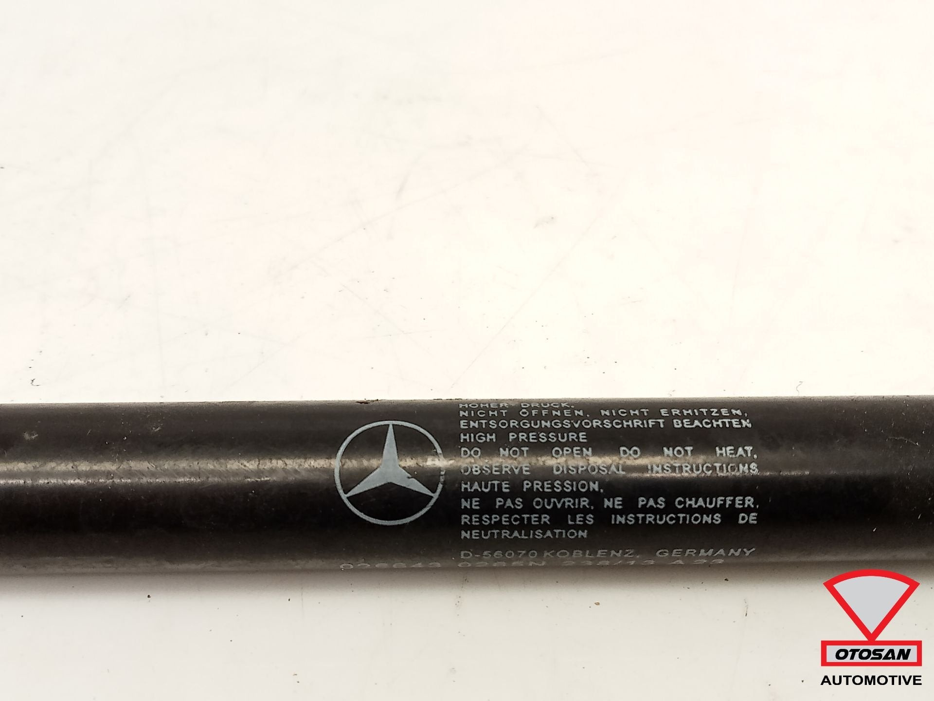 Mercedes C E W204 W212 Motorkap Gasveer Set A2129800564, Gebruikt, Mercedes-Benz AG, Mercedes-Benz, Ophalen of Verzenden