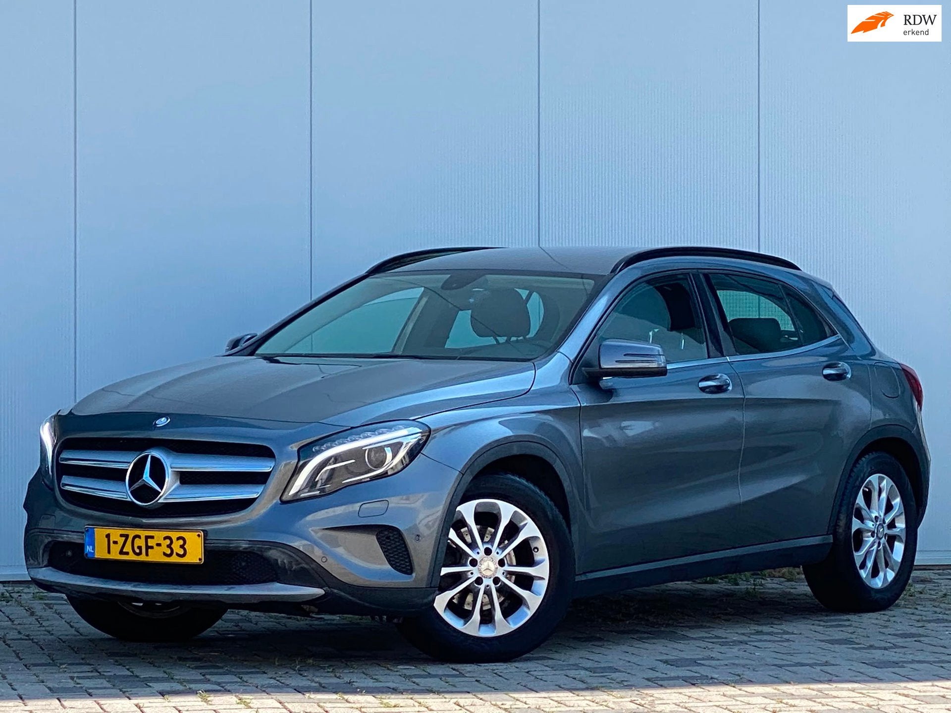 Mercedes-Benz GLA-klasse 200 CDI Prestige, Auto's, Dealer onderhouden, 136 pk, Gebruikt, Euro 6