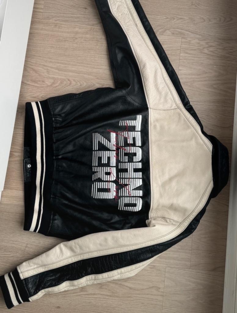 Zara Faux Leren Bomberjack Zwart/Wit Maat M, Ophalen, Zo goed als nieuw, Maat 48/50 (M), Zwart