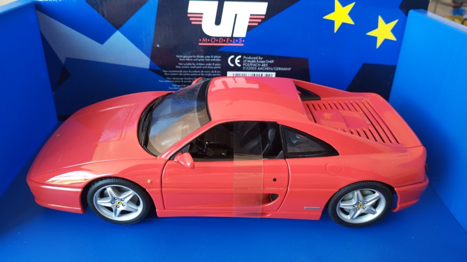 Ferrari F355 Berlinetta 1:18 Ut Models Pol, UT Models, Auto, ., Nieuw