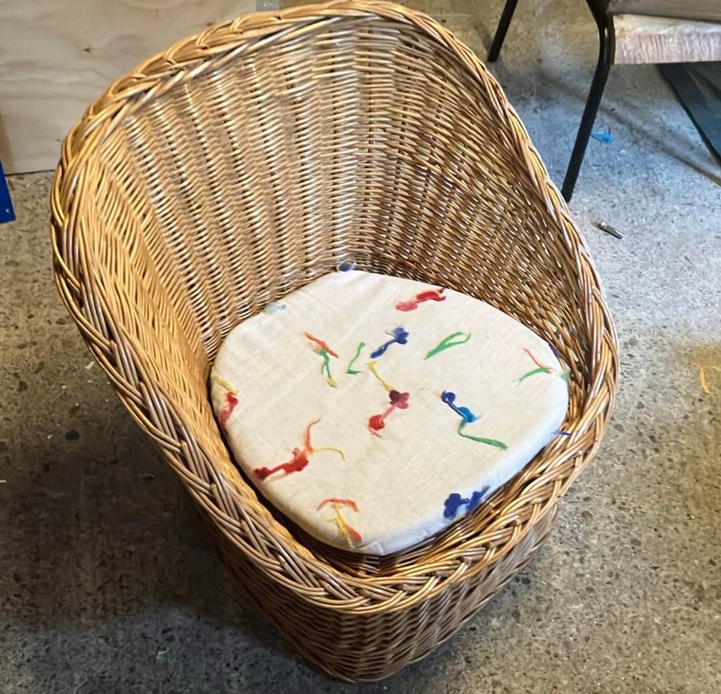 Rotan kinderfauteuiltje, Ophalen, Gebruikt