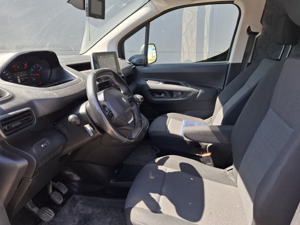 Peugeot Partner 1.5 BlueHDI Asphalt 131pk Airco/Carplay ✅, Gebruikt, Euro 6, 4 cilinders, 1337 kg