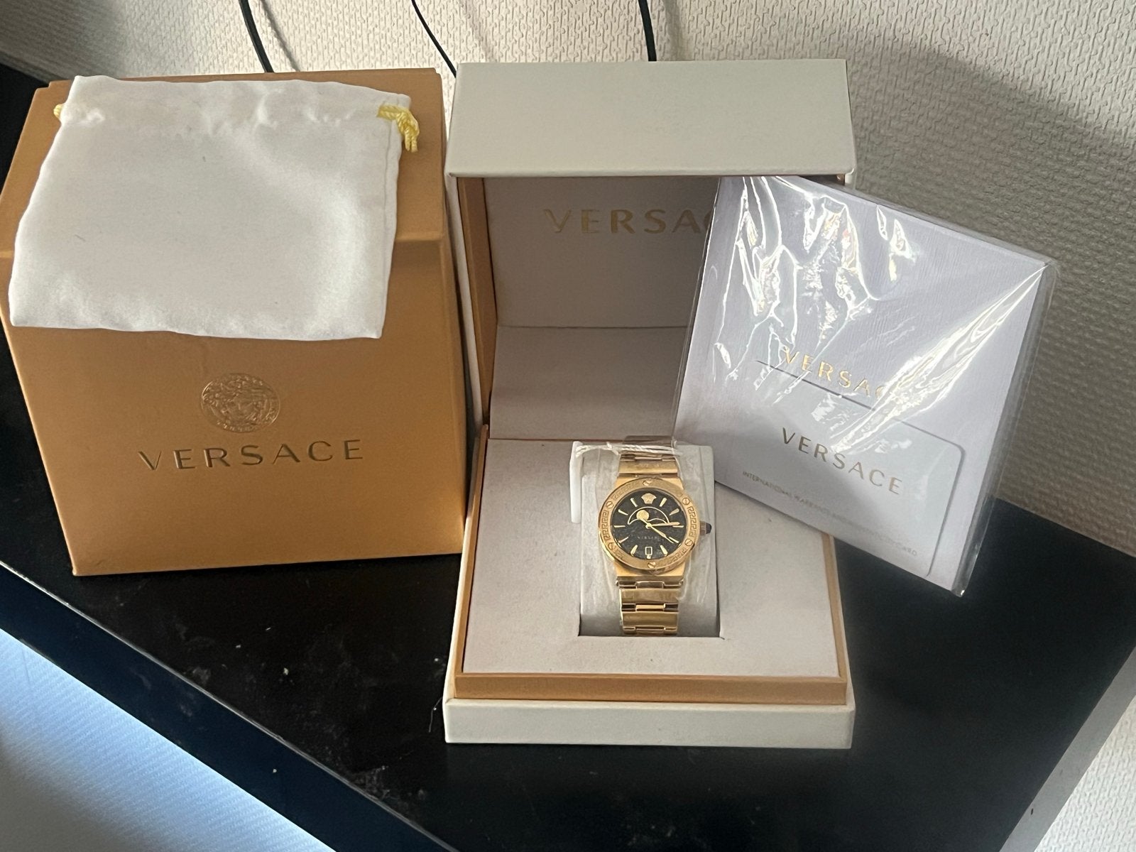 Versace Moonphase Horloge - Nieuw in Doos met Certificaat, Sieraden, Tassen en Uiterlijk, Horloges | Heren, Overige merken, Staal