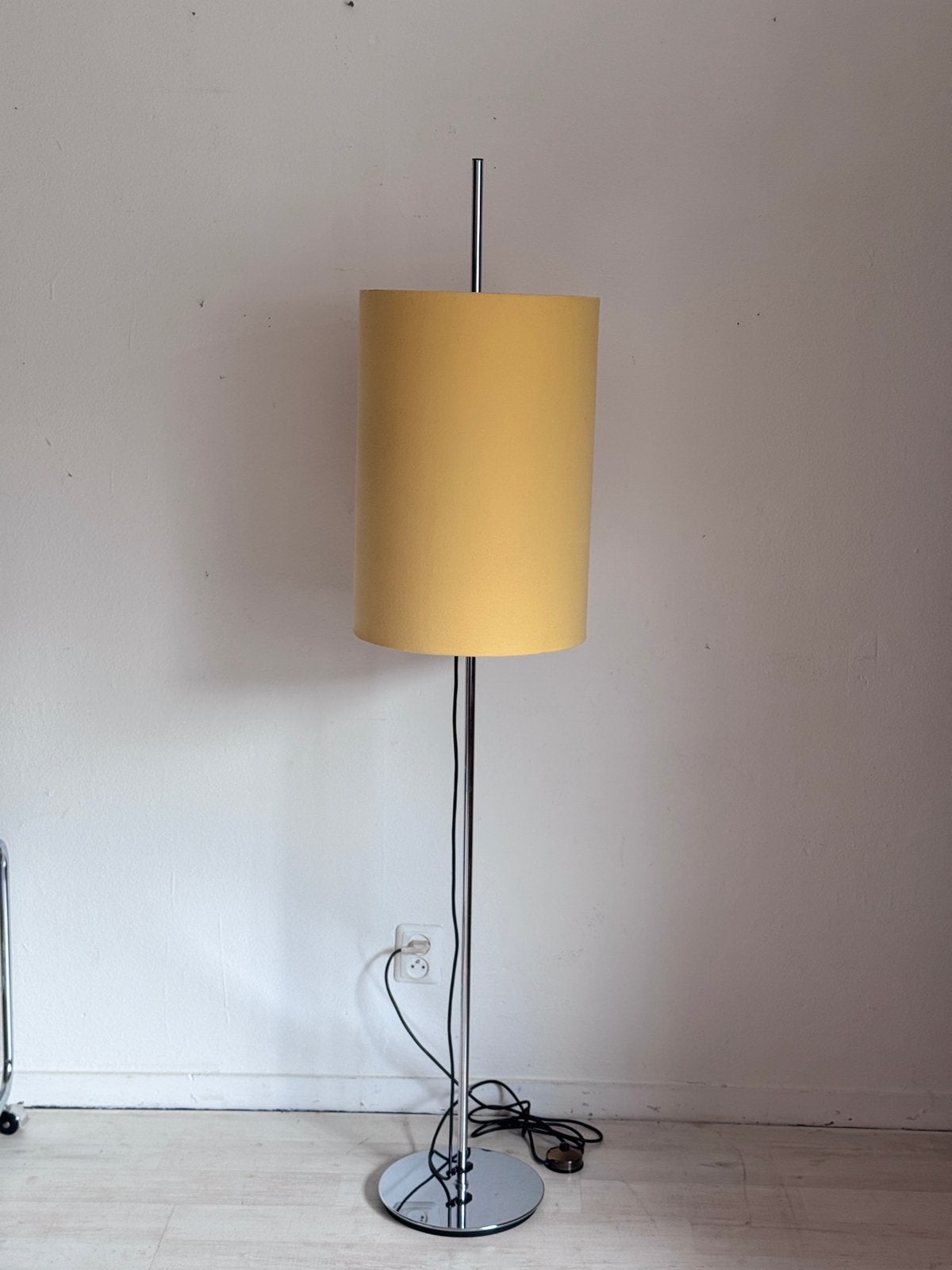 Vintage minimalistische vloerlamp Staff Leuchten 1960, Ophalen, E27 (groot), Zo goed als nieuw, X