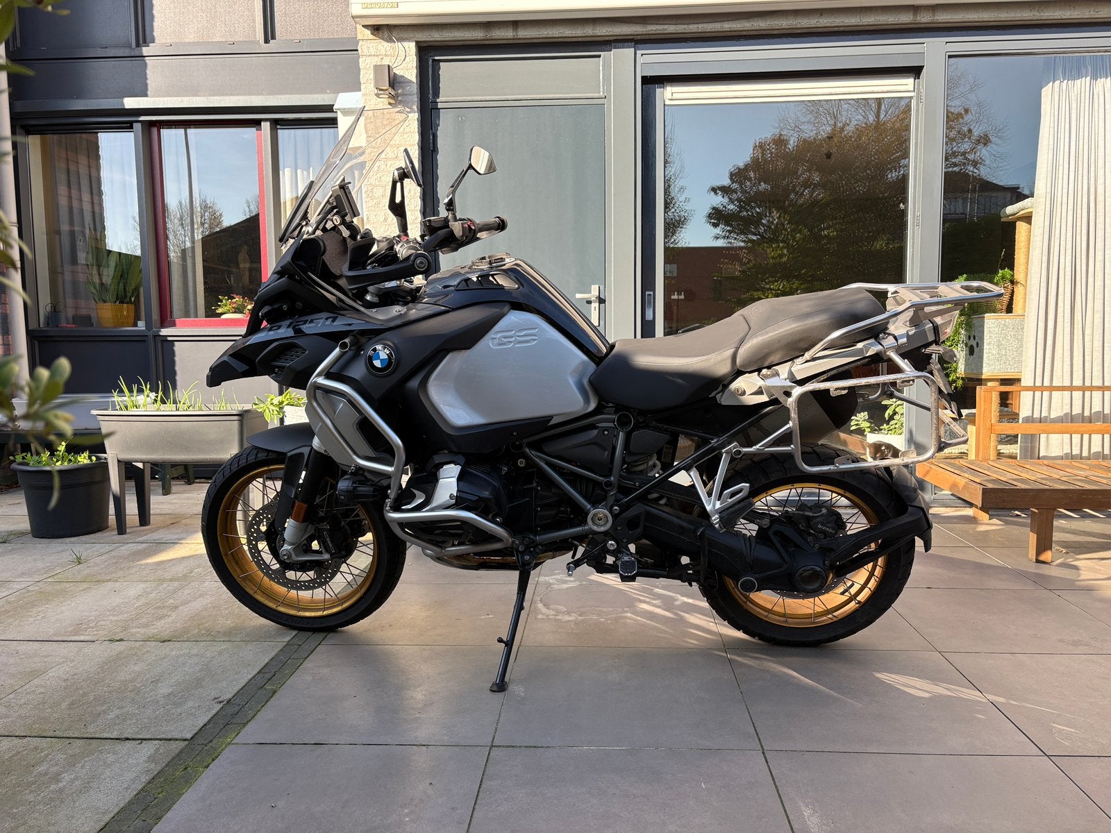 BMW GS1250 Adventure GSA full option 2021 Triple Black, Motoren, 2 cilinders, Gebruikt, Particulier, Meer dan 35 kW