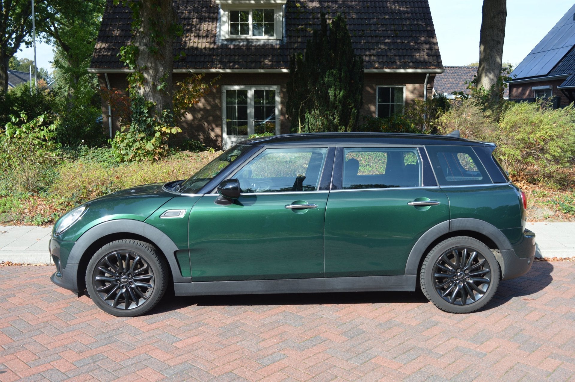 Mini Clubman 1.5 Cooper Chili Serious Business Volledig onde, Dealer onderhouden, 136 pk, Gebruikt, Leder en Stof