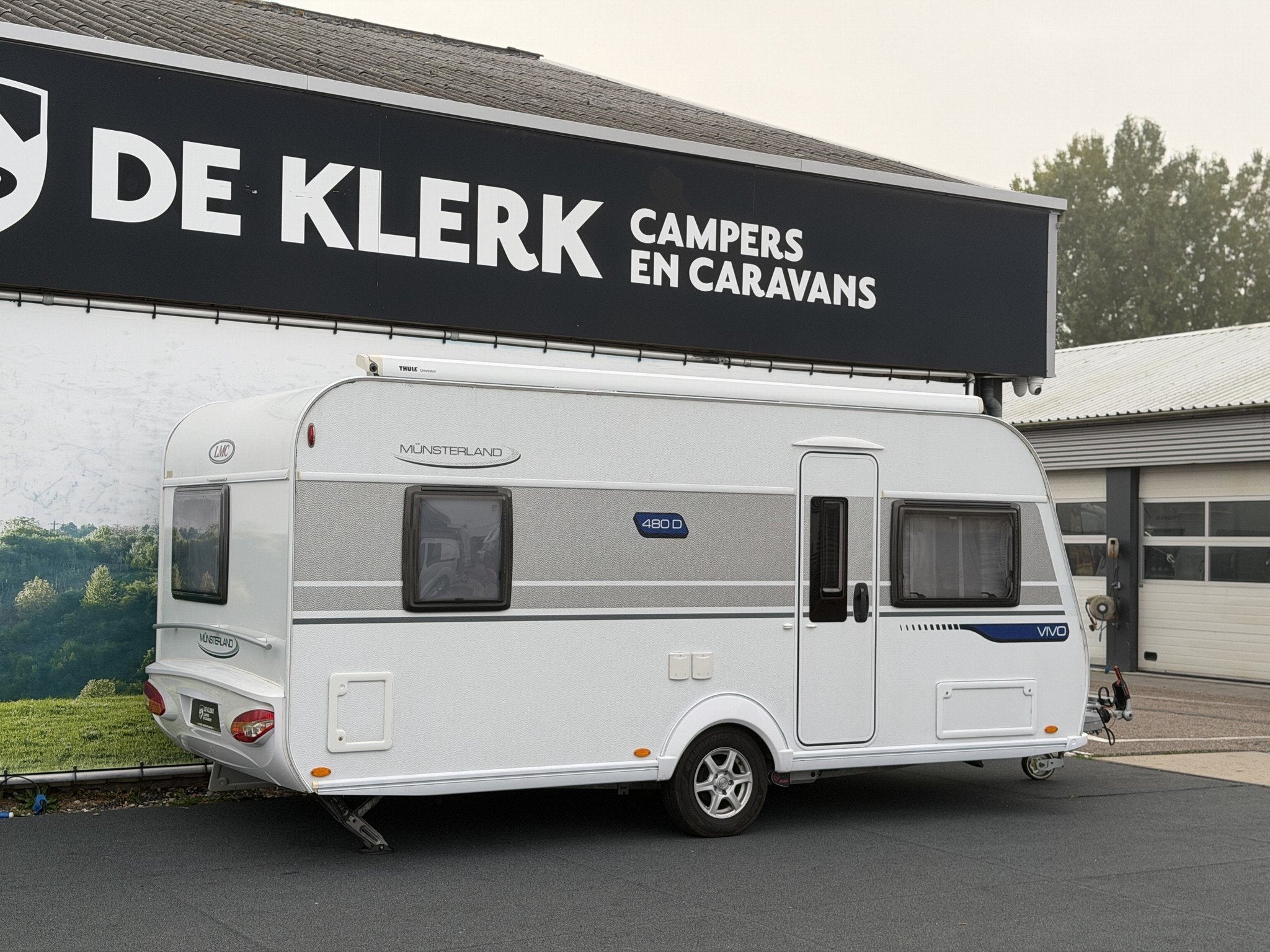 LMC 480 Munsterland VIVO D (bj 2015), Bedrijf, Info@deklerkcaravans.nl, 1000 - 1250 kg, Haarlemmerstraat 1b
2182 HA  HILLEGOM
