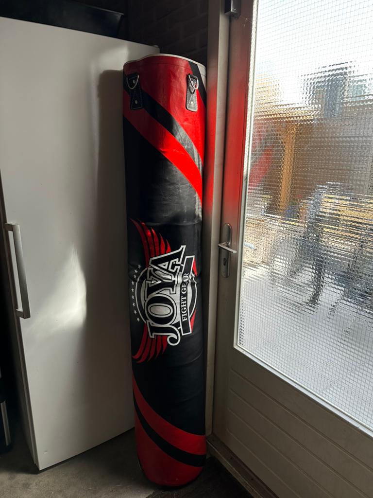 Joya bokszak 180cm incl ophangbeugel, Ophalen, Zo goed als nieuw, Bokszak