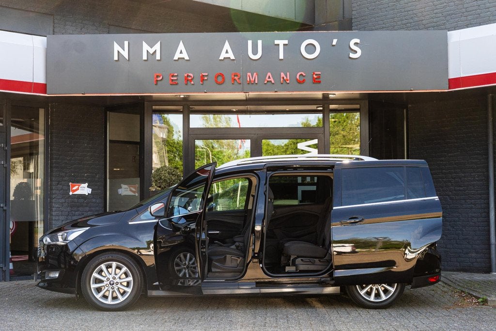 Ford Grand C-Max 1.5 Titanium KEYLESS/STUUR & STOEL VERWARMI, Auto's, Euro 6, 150 pk, Zwart, Bedrijf