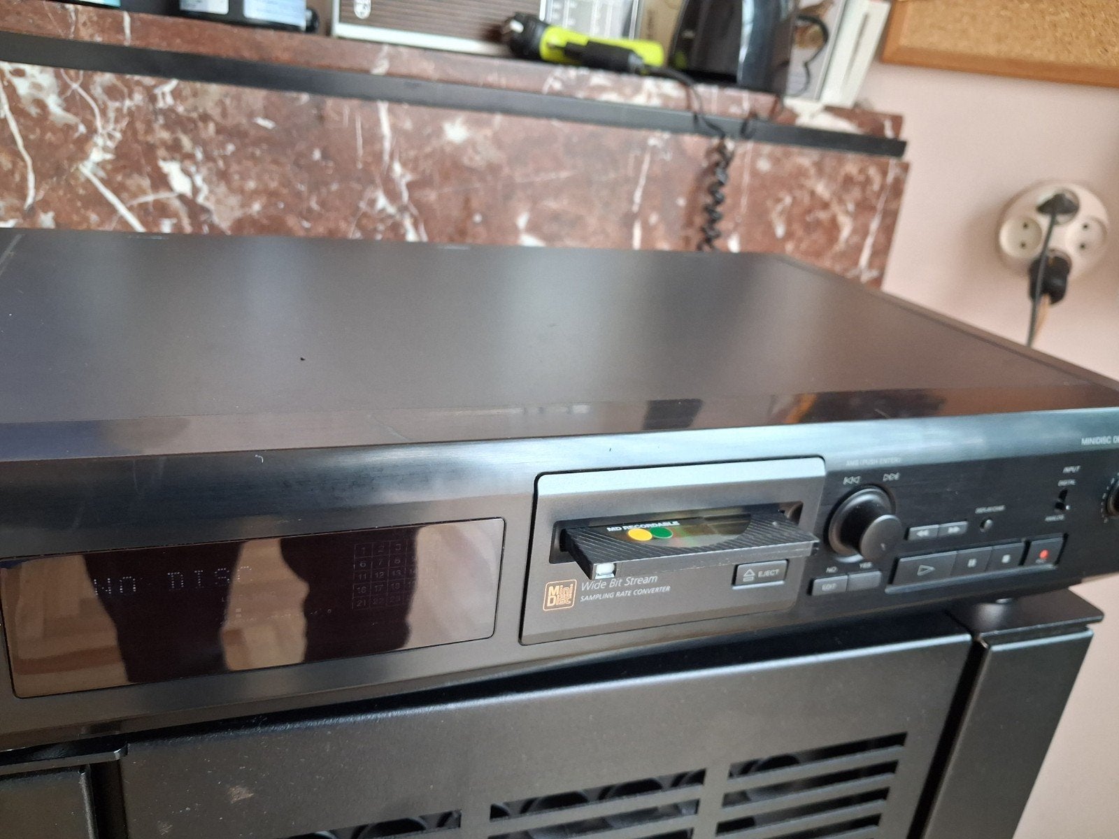 Sony MiniDisc-recorder MDS-JE320 met optische kabel, Ophalen of Verzenden