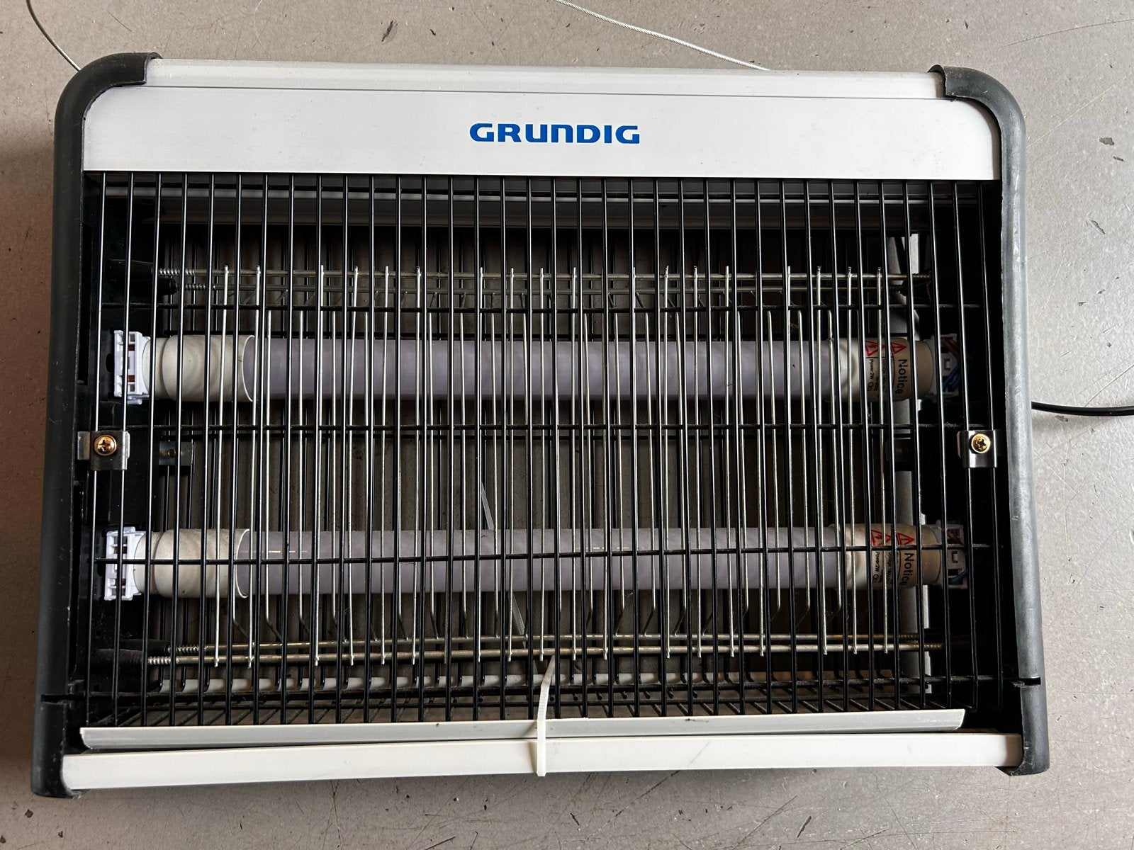 Grundig insectenverdelger met UV-licht, Ophalen of Verzenden, Gebruikt