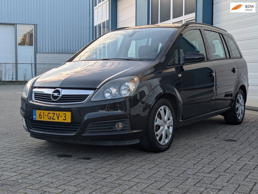 Opel Zafira 1.8 Executive Airco 7 pers. Cruise Ctrl Nieuwe A, Auto's, Stof, Gebruikt, 4 cilinders, Zwart