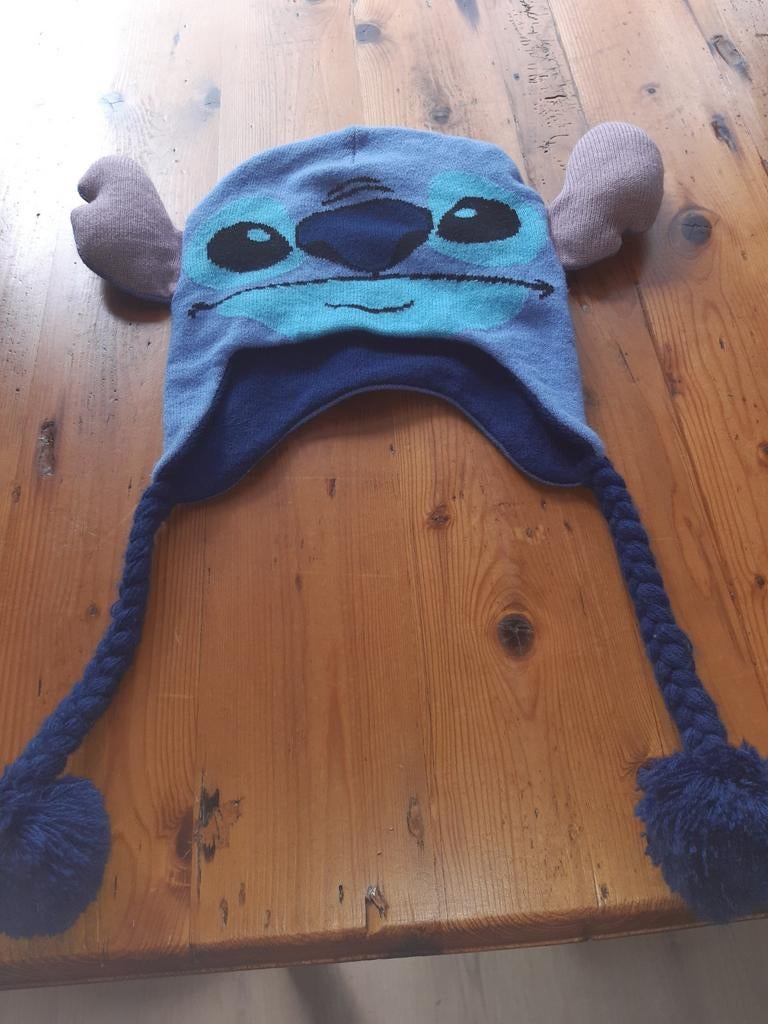Leuke Stitch muts - Zo goed als nieuw!, Disney, Jongetje of Meisje, Hoed, Ophalen of Verzenden