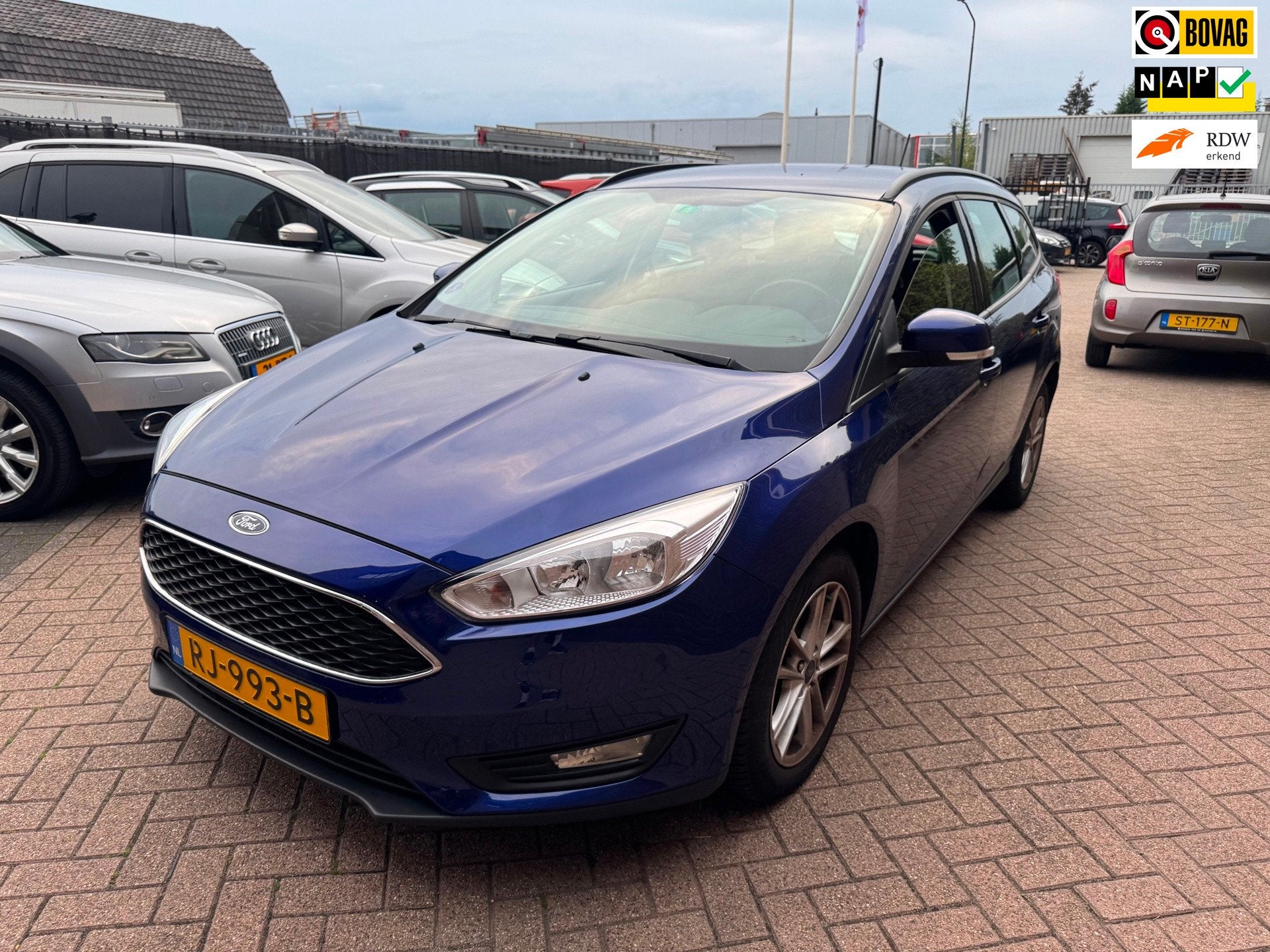 Ford Focus Wagon 1.0 Lease Edition Airco, Navigatie, Pdc, 101 pk, Gebruikt, Euro 6, Blauw