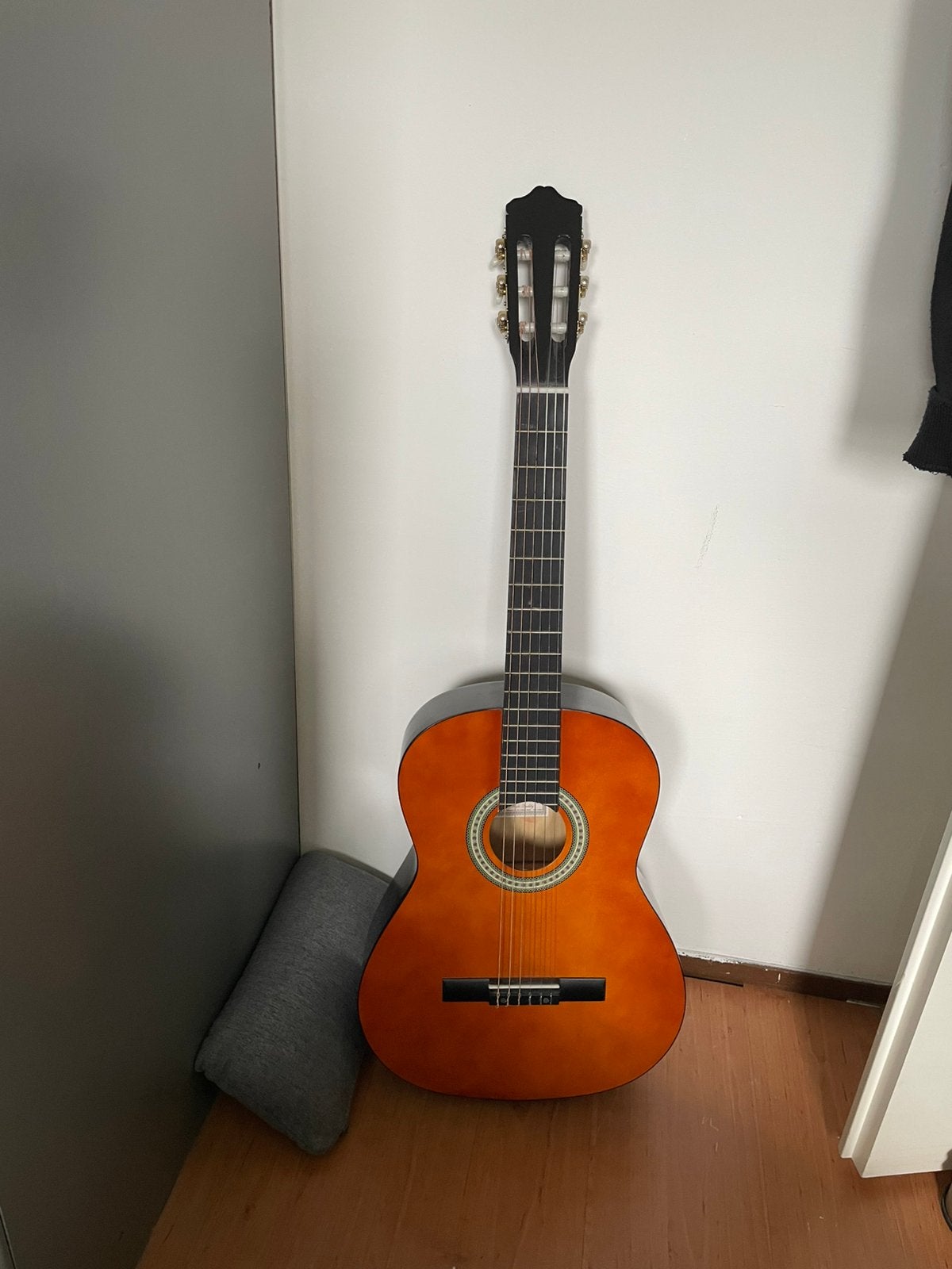 Concert gitaar merk sheffield, Ophalen, Zo goed als nieuw, Klassieke of Spaanse gitaar