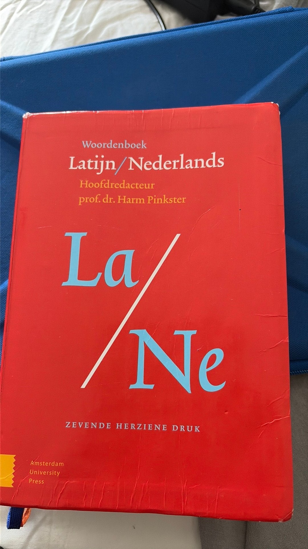 Woordenboek Latijn Nederlands 7de druk, Boeken, Ophalen of Verzenden, Gelezen, Overige uitgevers, Latijn
