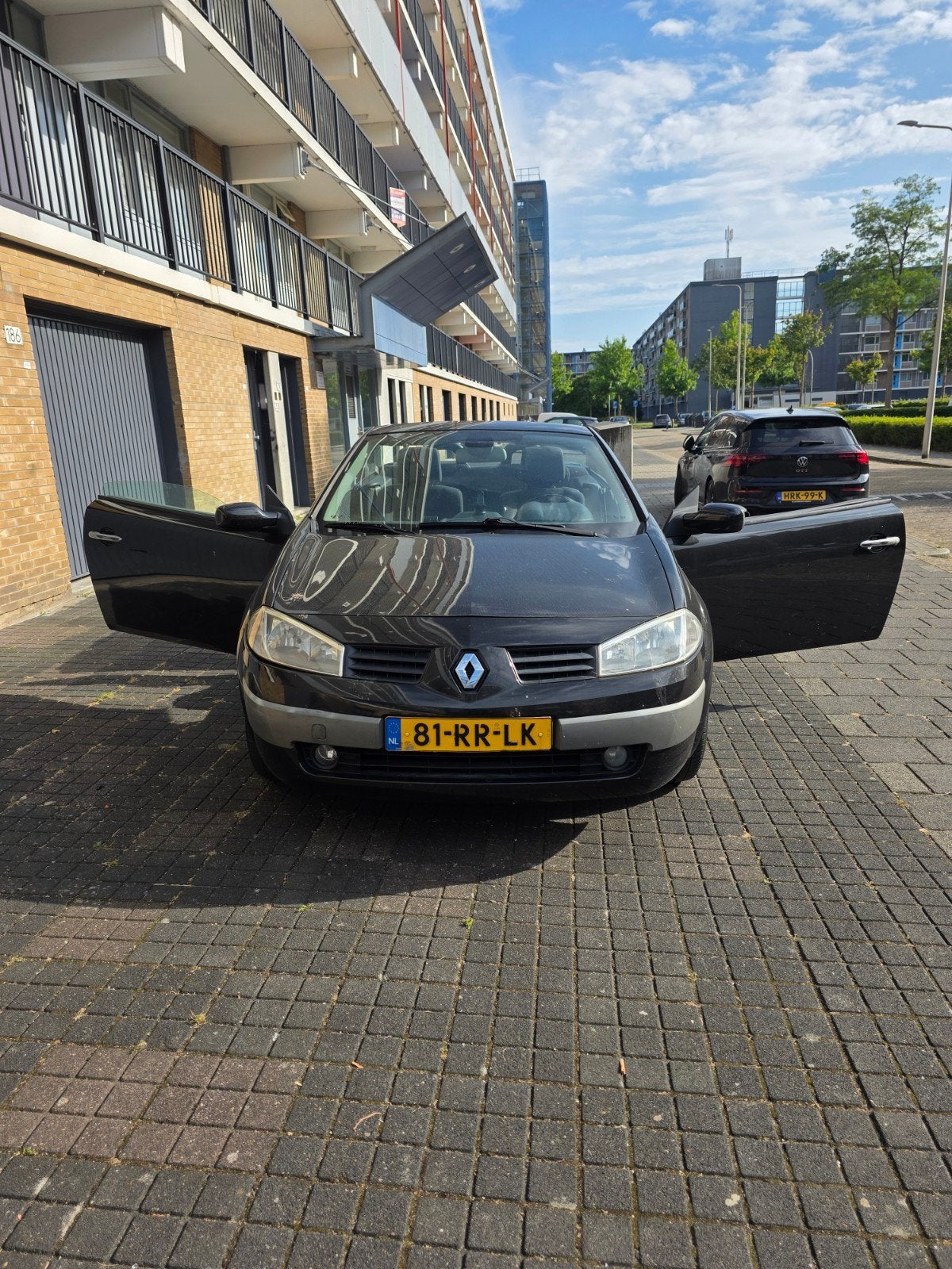 Renault Mégane 2.0 16V Autcom Cabrio 2005 Zwart, Auto's, Voorwielaandrijving, 1998 cc, 4 cilinders, Cabriolet
