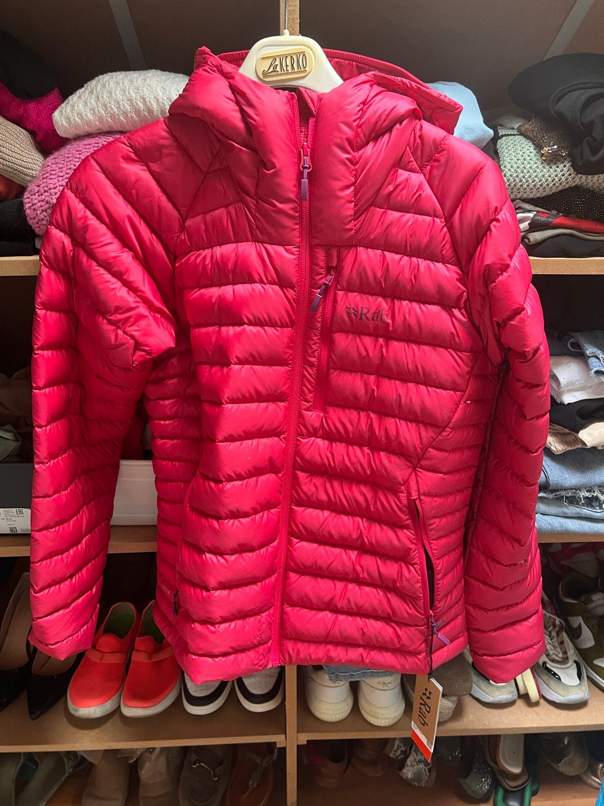 Rab Microlight Alpine Jacket - Nieuw met labels, Ophalen of Verzenden, Nieuw, Maat 38/40 (M), Roze