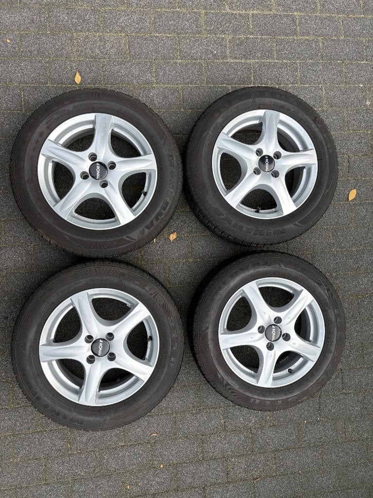 Winterbanden met velgen 185/65 RS 15, Ophalen, Gebruikt, 15 inch, Banden en Velgen