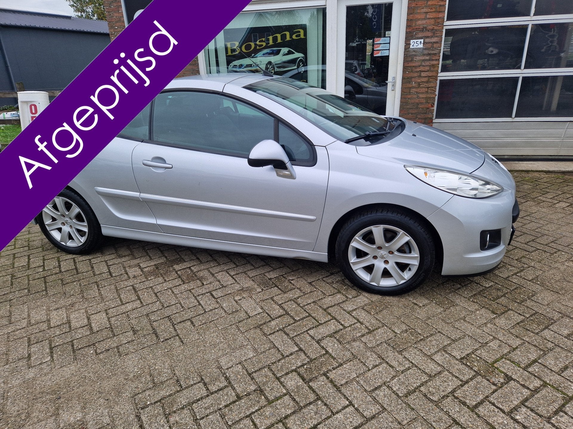 Peugeot 207 Cabriolet 1.6-16V ''Première'' 120 PK ! - Clima, Voorwielaandrijving, Euro 5, Gebruikt, 4 cilinders