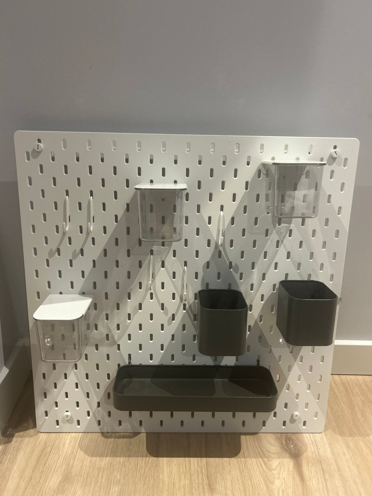 IKEA Skadis prikbord met accessoires - Nette staat, Huis en Inrichting, Woonaccessoires | Memoborden, Ophalen, Gebruikt