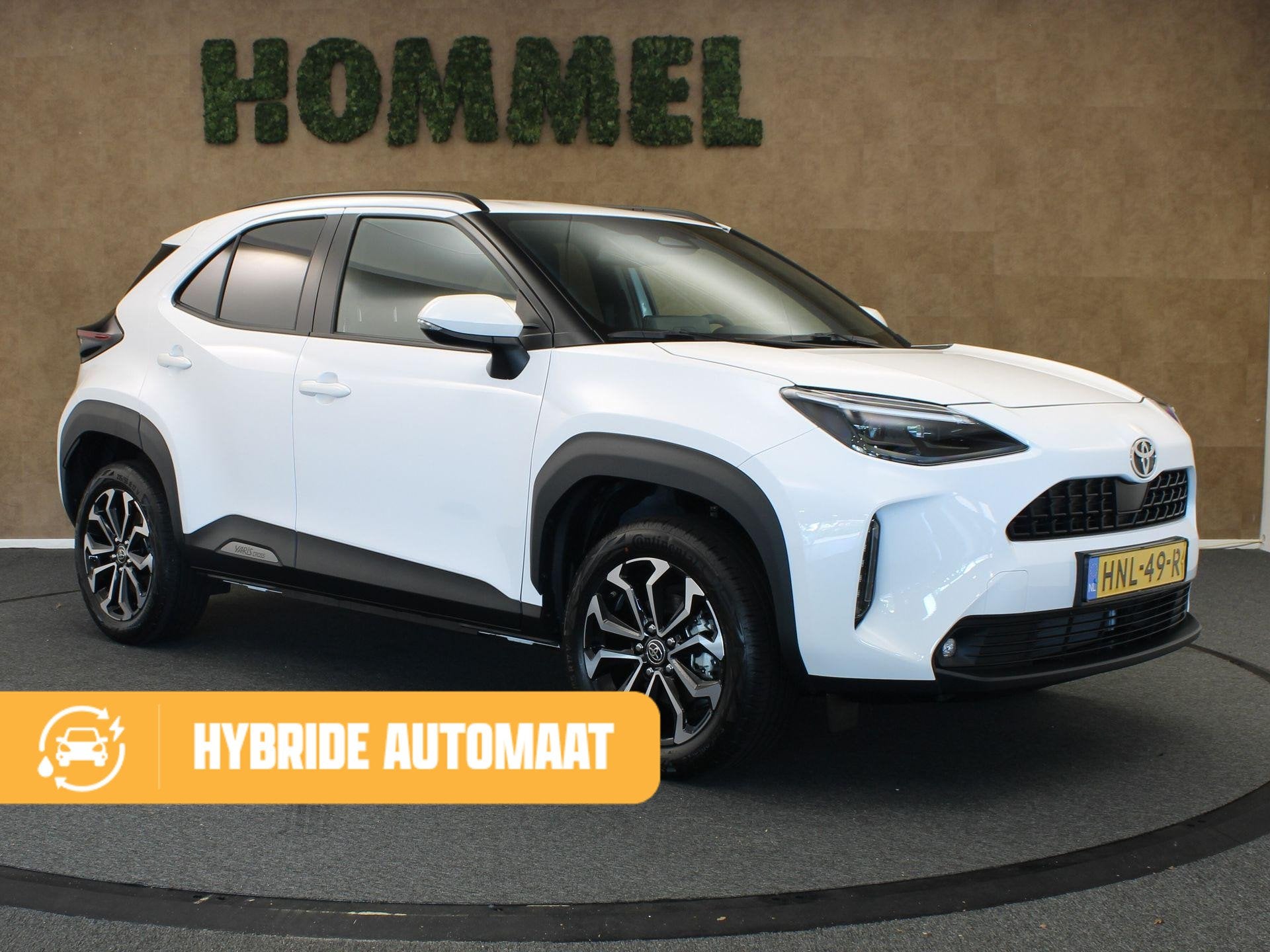 Toyota Yaris Cross 1.5 Hybrid 130 Dynamic - CLIMATE CONTROL, Stof, Gebruikt, Wit, 1490 cc