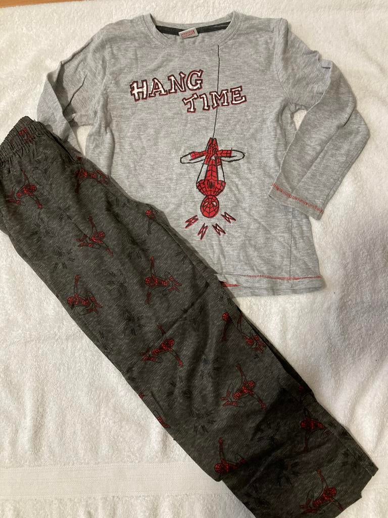 Spiderman / Spider-Man Pyjama Set Marvel maat 110/116, Ophalen of Verzenden, Zo goed als nieuw, Jongen, Nacht- of Onderkleding