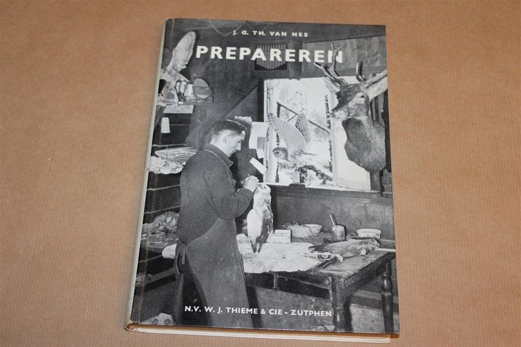 Prepareren — Planten en Dieren Opzetten, Handboek 1953, Ophalen of Verzenden, Gelezen, Overige diersoorten