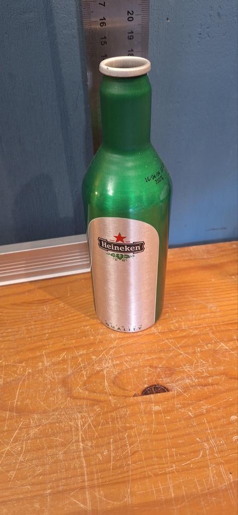 Heineken aluminium flesje uit 2004 (067), Ophalen of Verzenden, Zo goed als nieuw, Flesje(s), Heineken