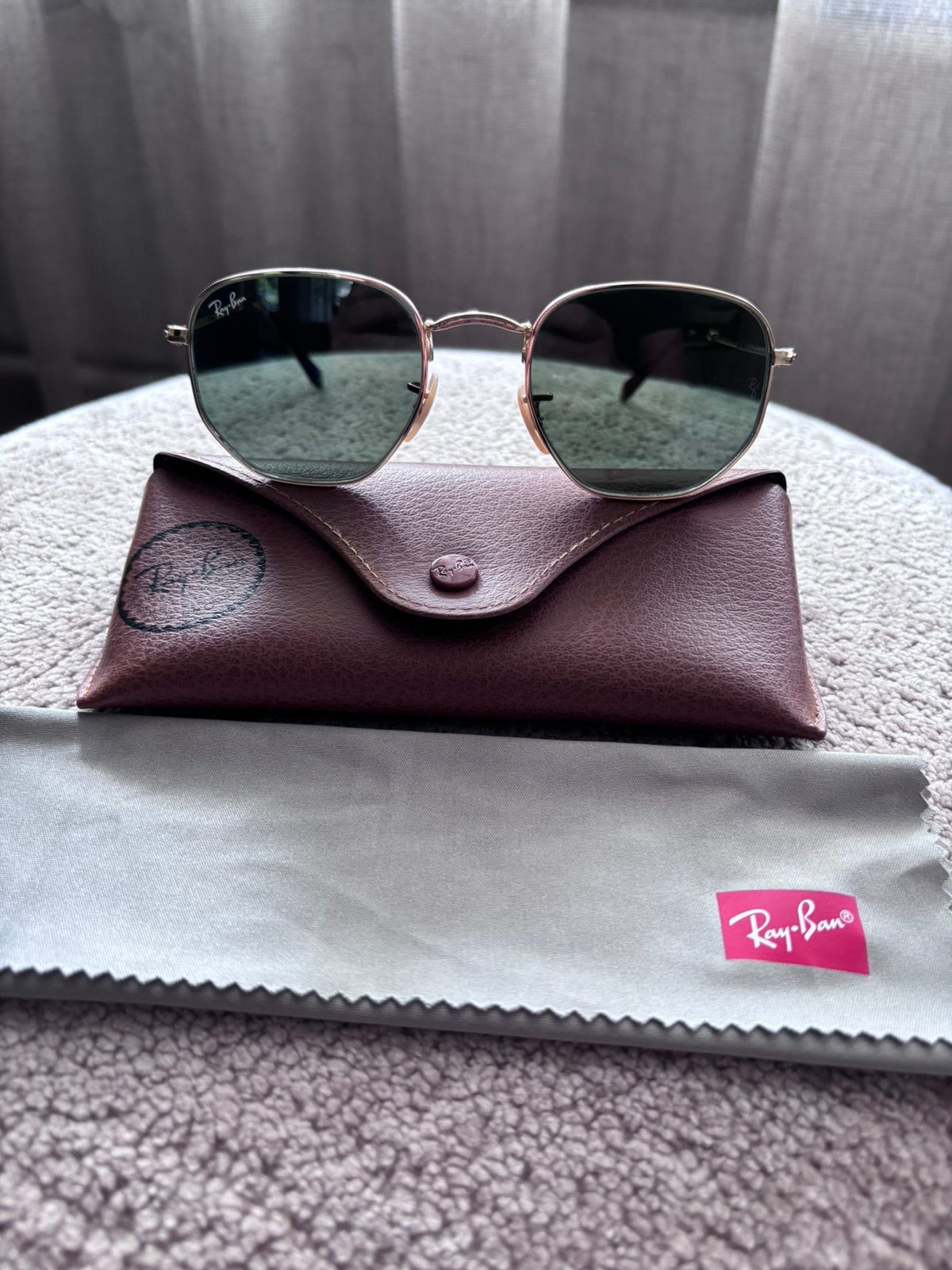 Prachtige 2 x gedragen Ray-Ban RB3548N 001 Hexagonal, Ophalen, Zo goed als nieuw, Groen, Ray-Ban